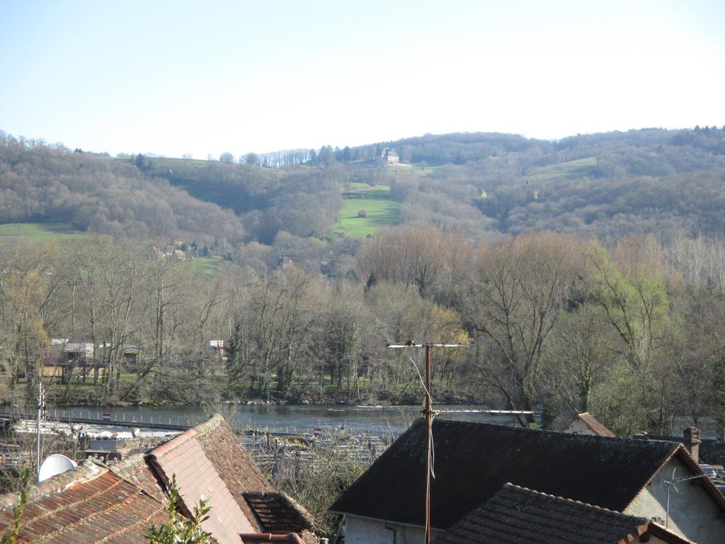 Le Petit Chat Beaulieu-sur-Dordogne Exterior photo